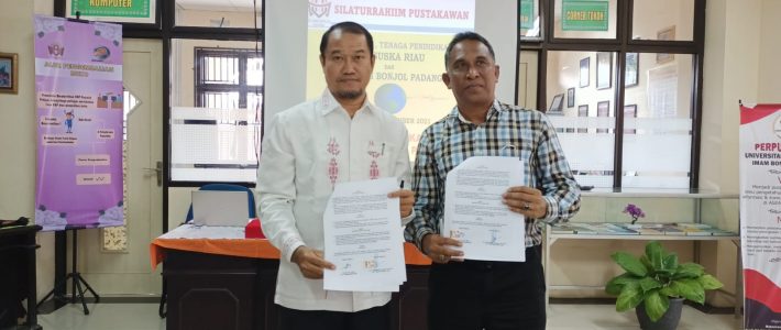 Penandatanganan MoA UPT Perpustakaan UIN Imam Bonjol Padang dengan UPT Perpustakaan UIN Sultan Syarif Kasim Riau